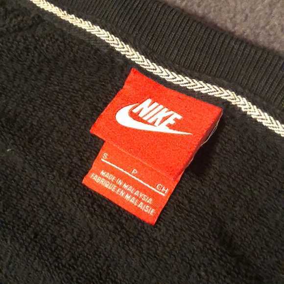 Nike crew neck sweatshirt. Extra long. Size S. - Picture 3 of 3